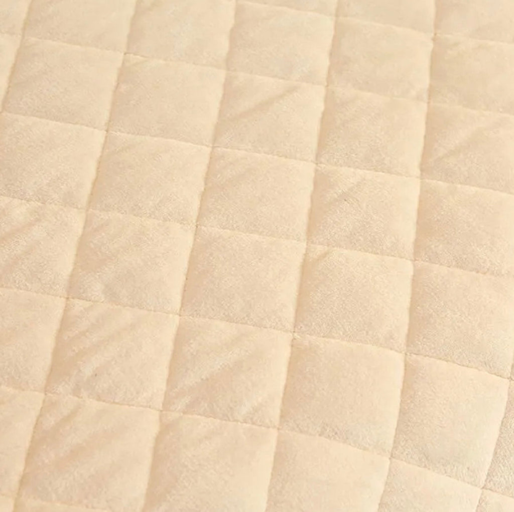 Elegant ivory velvet quilted duvet cover with plush ruffles and ornate embroidery, luxury bedroom decor LINKORI