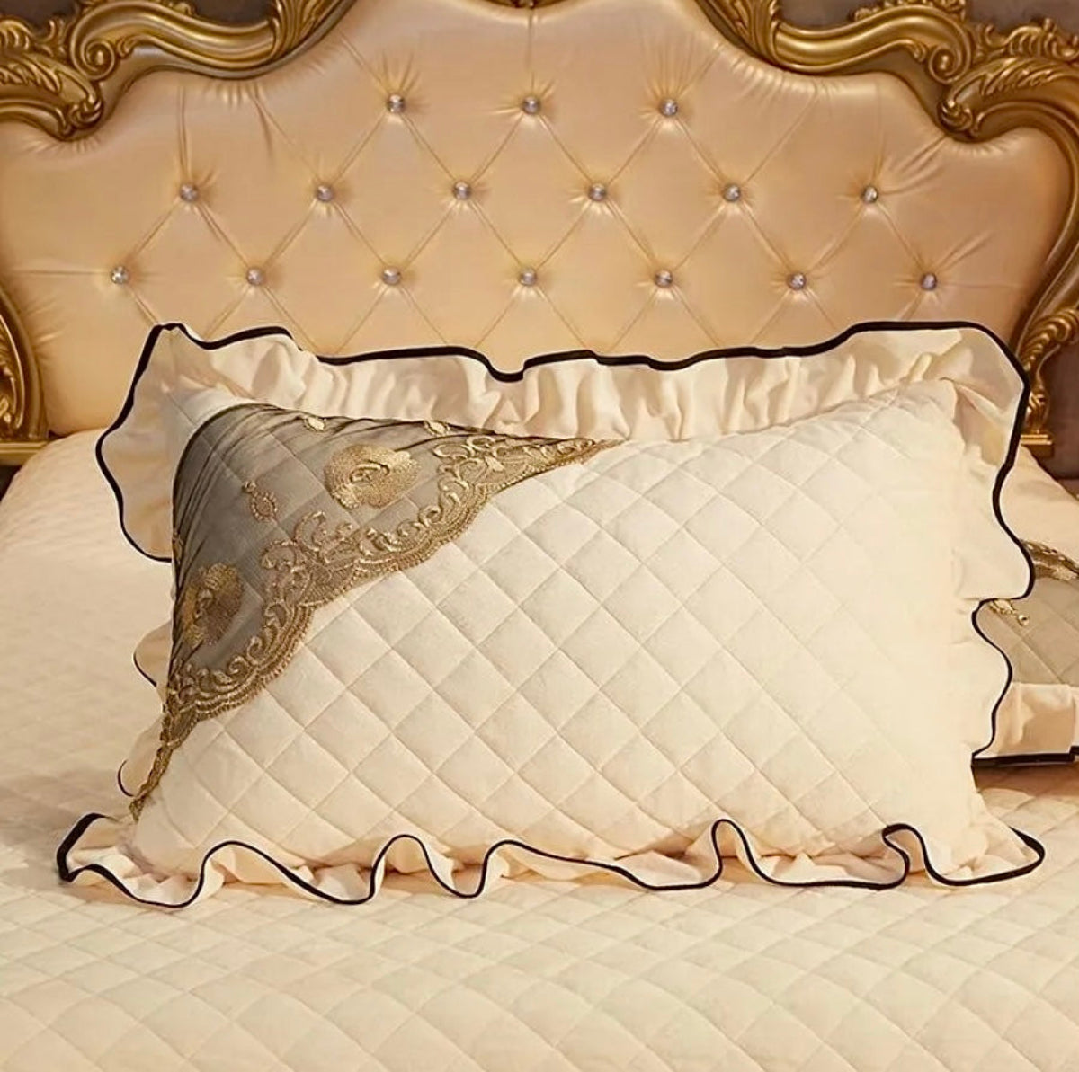 Romantic ivory velvet ruffled duvet cover and pillow shams with embroidery, luxury quilted fleece bedding LINKORI