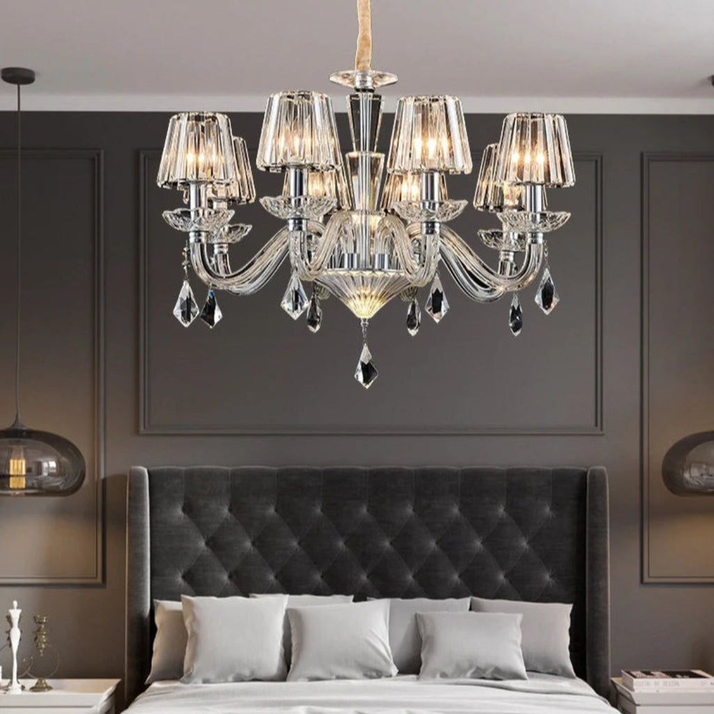 8-light LINKORI LUXULUXE chandelier styled in luxury bedroom – soft warm glow with sculptural glass elements