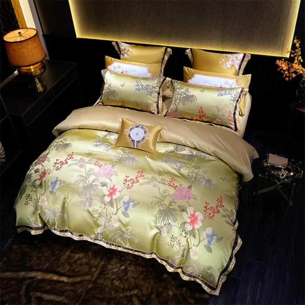 Baroque-trimmed flat sheet draping to floor with floral hem detail, Queen size, LINKORI