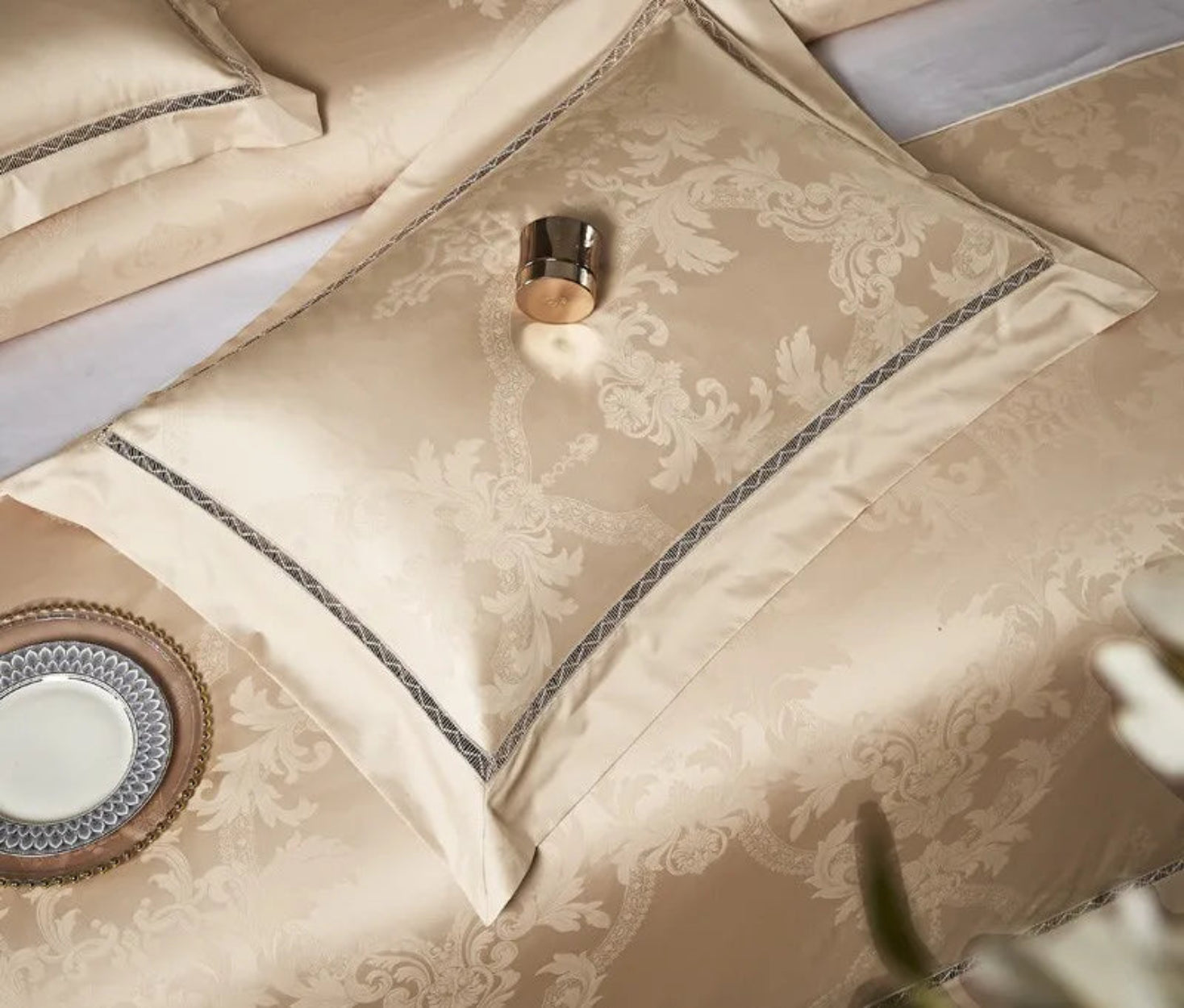 Sophisticated warm gold damask duvet cover set featuring ultra-premium Egyptian cotton satin with baroque motifs 