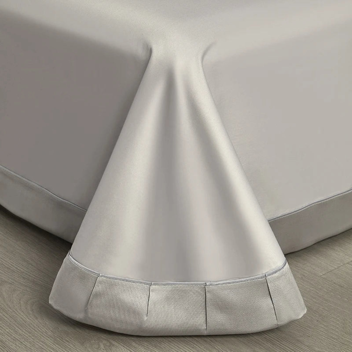 Luxury silver grey bedding with jacquard floral design on satin and Egyptian cotton for elegant master bedrooms