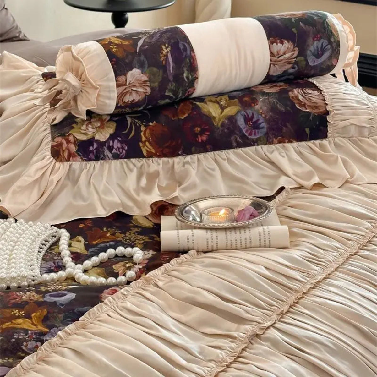 Beige glossy ruffled lace pillows with floral bedding, luxury 1000TC Egyptian cotton duvet cover set – LINKORI Roselace