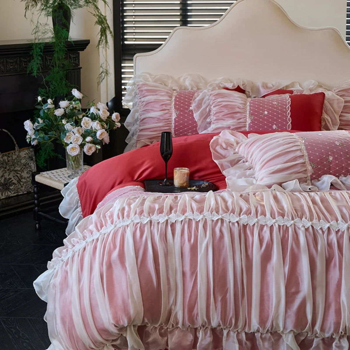 Classic red ruffle-lace duvet cover | floral lace shams | two-tone ruffled-lace bed skirt | 100% cotton twill 1000TC | 4-piece set for classic bedroom décor | LINKORI Rubylace Red