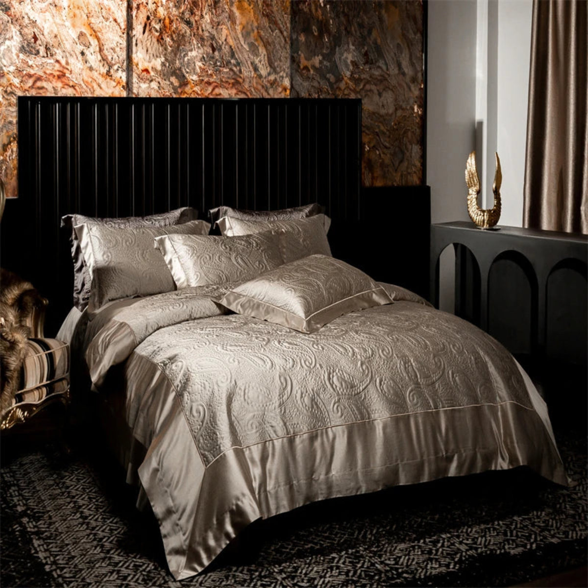 Paisley jacquard Egyptian cotton bedding in champagne gold – statement luxury bedroom set
