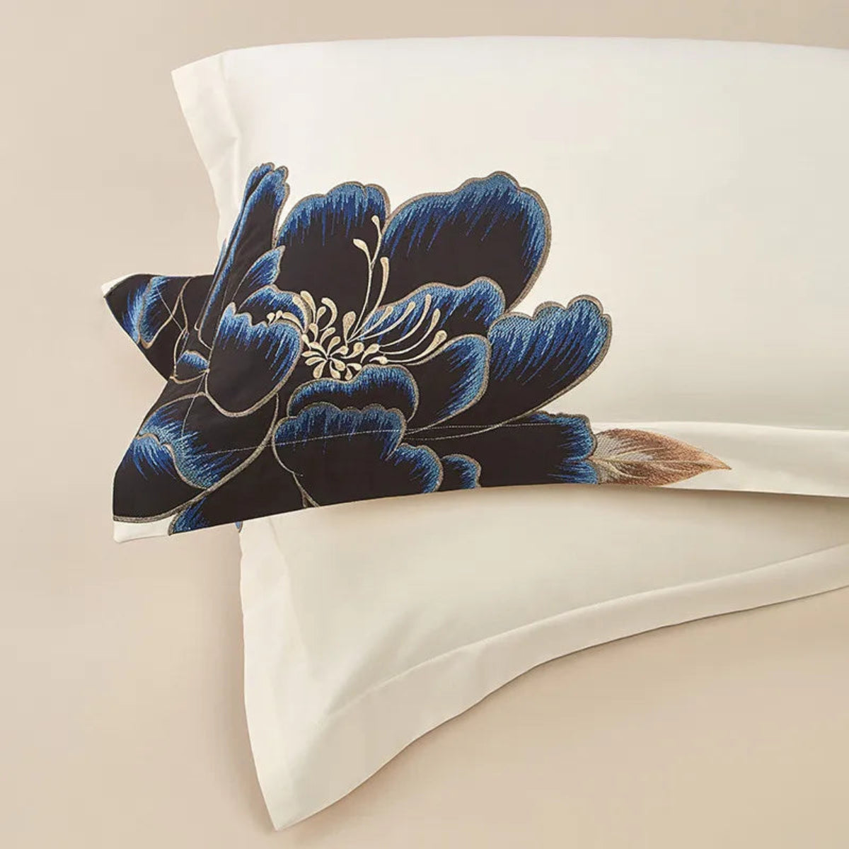Elegant floral embroidered bedding in black & ivory with bold blue & gold design, 4-piece Egyptian cotton duvet cover set – LINKORI Luxeflower
