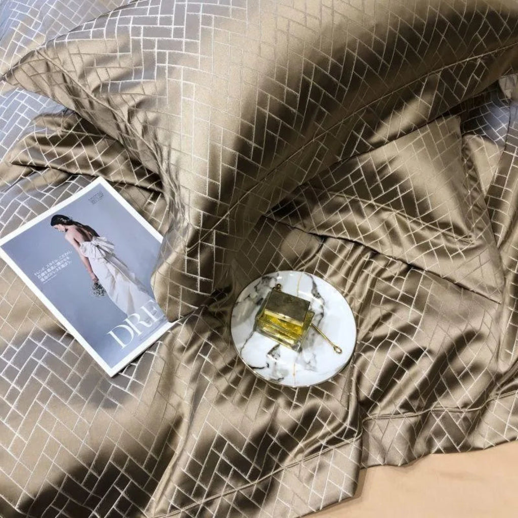 Premium gold geometric quilted bedding collection - high-quality Egyptian cotton duvet set hotel style