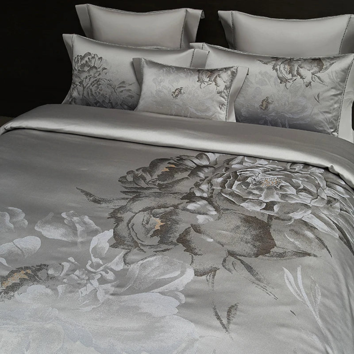 LINKORI Silviora luxury bedding in silver grey satin with floral jacquard design for sophisticated interiors