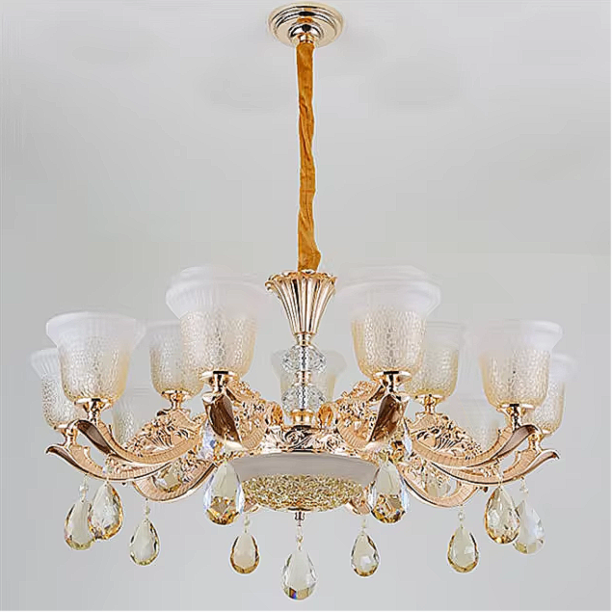 Vintage style dining room chandelier, etched glass lamp shades and crystal accents close-up — LINKORI TULLIPH