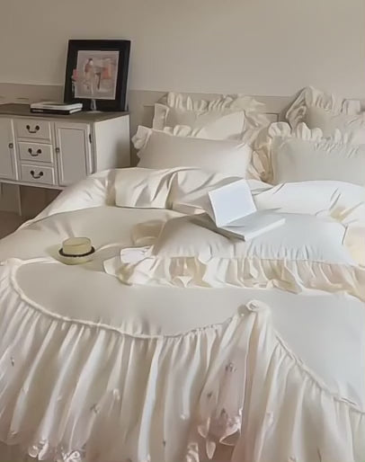 Blush Pink Princess Cottagecore Bedding – 100% Cotton Heart-Quilted 4-Piece Duvet Cover Set with Floral Embroidery | LINKORI Aurace Pink