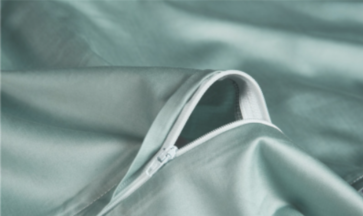 Mint green zipper detail on 100% Egyptian cotton duvet cover – LINKORI Serene bedding