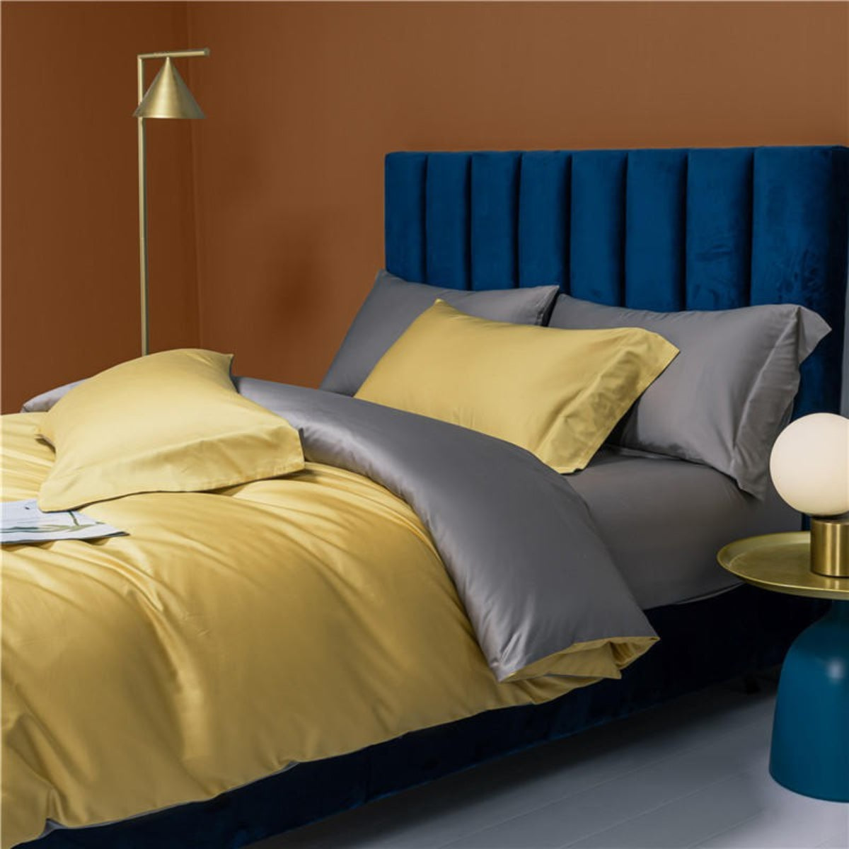 Side View of LINKORI Neslla Yellow Grey Reversible Bedding – Soft Egyptian Cotton Duvet with 800 Thread Count