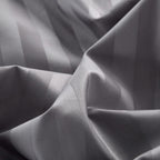 luxury grey Egyptian cotton duvet cover texture close-up 400TC sateen soft and breathable bedding | LINKORI Gradiol S. Grey
