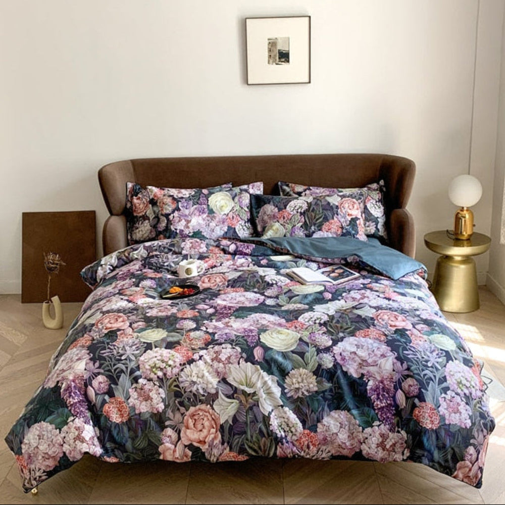 Nature-inspired floral Egyptian cotton duvet cover set in full bedroom view – LINKORI Flower Garden